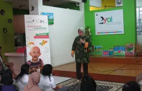 foto Edukasi rutin di ‘rumah anyo’ 4 edukasi_dr_angky_4