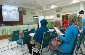 Edukasi kanker pada anak di Puskesmas Kecamatan Palmerah