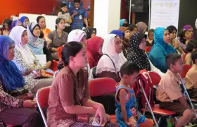 foto edukasi kanker anak di Alfamart Poltangan 11 edukasialfamart_11