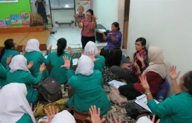 foto Keterampilan Komunikasi dalam Keperawatan Anak dengan Kanker 15 foto_edukasi_yuli16