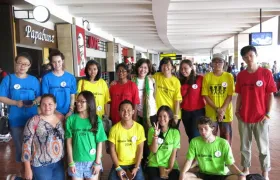 foto YAI menyambut Hari Kanker Anak Sedunia 2014 di Bandara Internasional Soekarno-Hatta 13 hari_kanker_14_resize