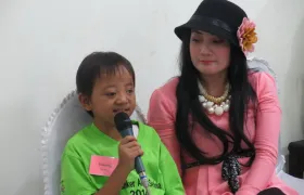 foto Perayaan Ulang Tahun Nona Alexander dan Kunjungan Group Band Ucok Baba 3 nona_3