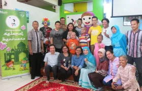 foto Terima kasih Ibu Tina dan Teman2 3 tina_3