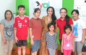 Terima kasih Melly Manuhutu dan Keluarga